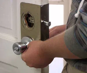 Capitol Locksmith Service Sudbury, MA 978-673-5003 Capitol Locksmith Service Sudbury, MA 978-673-5003 - locksmith-12
